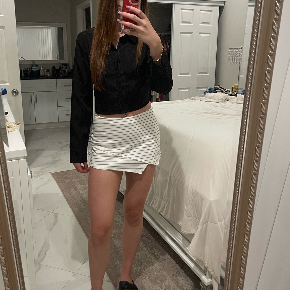 Lulu's White Asymmetrical Pencil Mini Skort